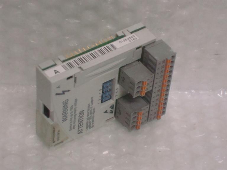 LE-E82ZAFAC010-U2